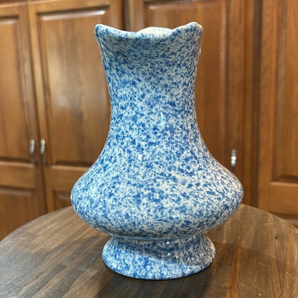 Vintage 8” Pitcher/Vase & 11” Bowl Set White w/Blue Speckle Decor - Picture 4 of 11